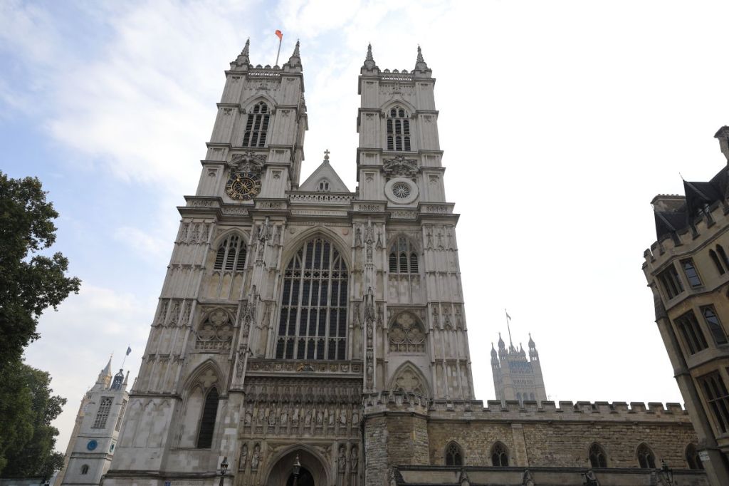 Exploring the UK: The London Chapter